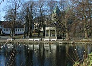 Byparken - between the cathedral and the lake